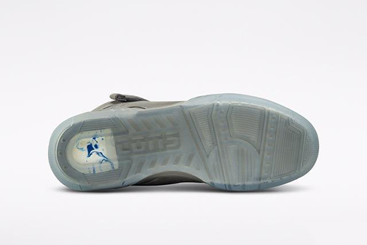 塞繆爾·羅斯打造了他的戰(zhàn)艦型運(yùn)動鞋，無以倫比的驕傲