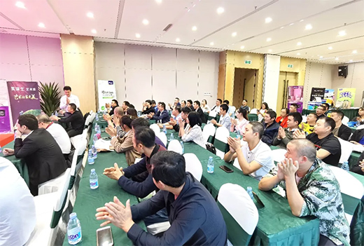 ͬ�ľ��� ��Ϳʿ����I(y��ng)�N���(hu��)���eվ����e�k