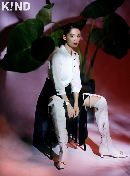 ���Z��ҹɫϵ��Ůʿ�����չ�F(xi��n)��һ�ӵĖ|�������W