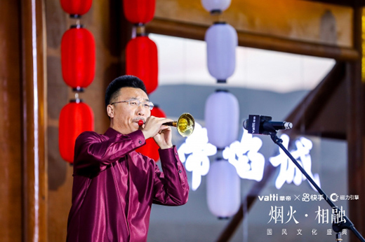 �A�ۡ����֡�����•���ڇ��L(f��ng)�Ļ�ʢ�䡱����푶ػʹ�Į����