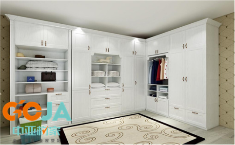 “中國(guó)十大品牌”中亞全鋁家居為您打造理想的家居環(huán)境