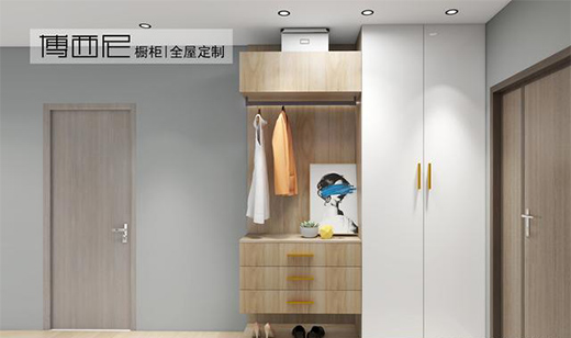 ������b����Ԫ�l(f��)չ ������sҫ20�꣬һ·����!