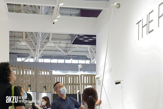 �Ҿ�����֮��(chu��ng)�콹�c(di��n)�Ľ��c(di��n)�������KThe Pole��(bi��o)�Uϵ��