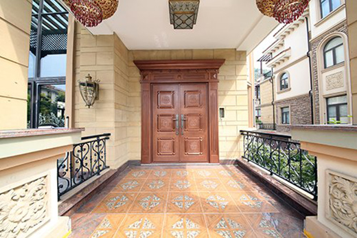 以匠人之心，展現(xiàn)歐華尊邸鑄鋁門(mén)的魅力