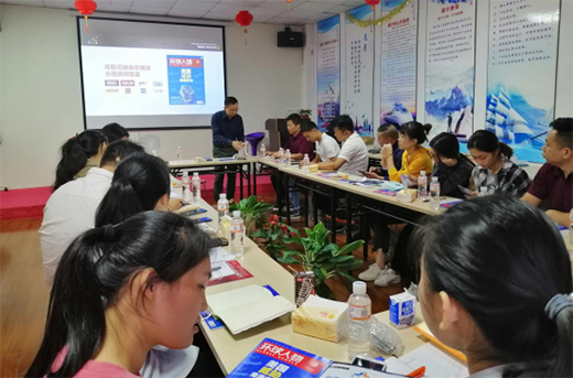 �����ľ��� ����ؔ(c��i)���� �������(j��ng)�N�̕�(hu��)�h�A�M�e�k