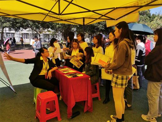 ���M(j��n)����(w��n)�͘I(y��)���L(f��ng)�� ��������ˇ�g(sh��)�ڲĆ���(d��ng)У�@��Ƹ