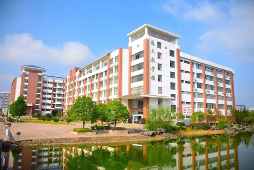 ���M(j��n)����(w��n)�͘I(y��)���L(f��ng)�� ��������ˇ�g(sh��)�ڲĆ���(d��ng)У�@��Ƹ