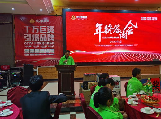 �ж�ͬ��ͬ�У����m(x��)�����x�� ��(r��n)������x��(hu��)�A�M�e�k