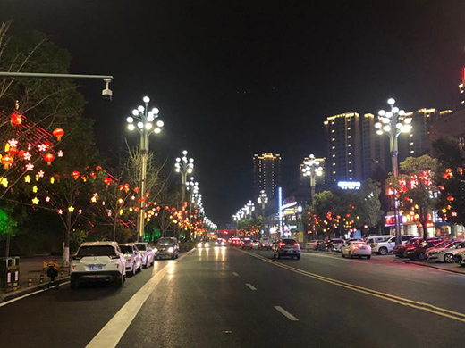 ӭ������c(di��n)�������� ��ζ�u��