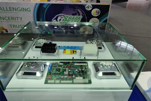 ��늹�늣�������������Ҋ��Мy���A���D(zhu��n)��