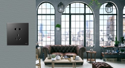 ��ϵ���F�塱AEG�_�P(gu��n)����,�����_���µ�һ��