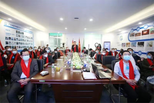 ��ʹ�� �C(j��)�� �ֵ�����ʽ���v���Ճ����硱��(y��n)�xƽ�_(t��i)