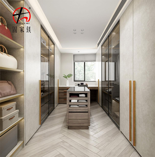 �̼��V�������֣�һ�����Ҿӡ��Ú�ɫ��