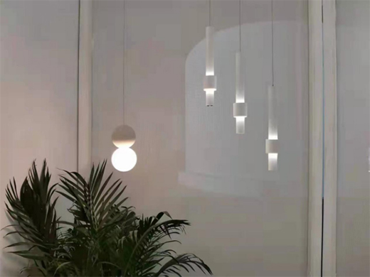 ���ڕr�мҾ��O(sh��)Ӌ��ʢ���_Ļ ����(qi��ng)������Ů���