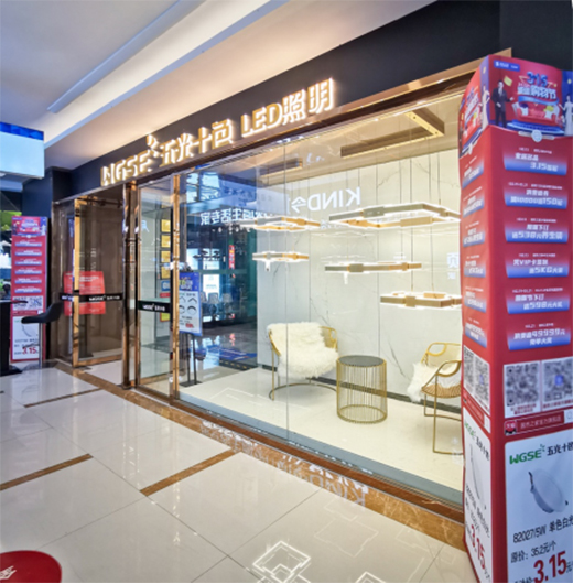 ���ʮɫ�����׽���������֣��\�����