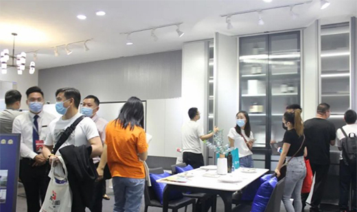 �۽��V�ݶ��ƼҾ�չ���������Ҿ������o��(sh��)!