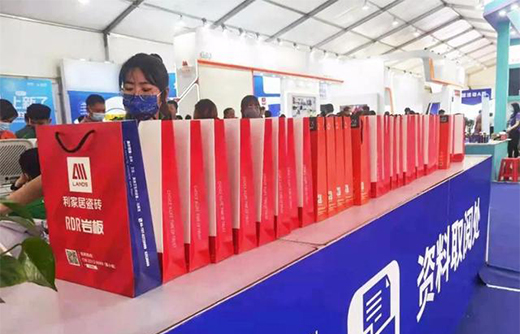 ��Ʒ�|(zh��)X�ÿڱ� ��ֱ���ղ������ҾӴɴuȦ�۵�����