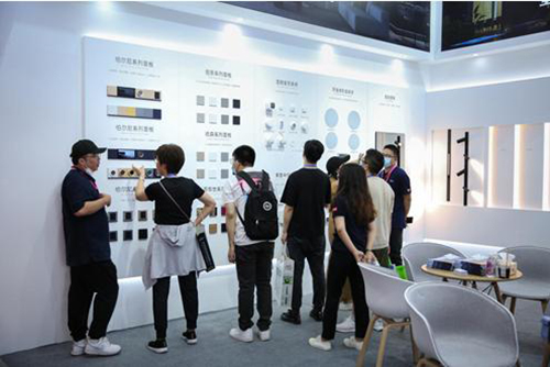 ӯȤ���ܹܼҔy���Ǯa(ch��n)Ʒ�@�G����������(gu��)�H����չ