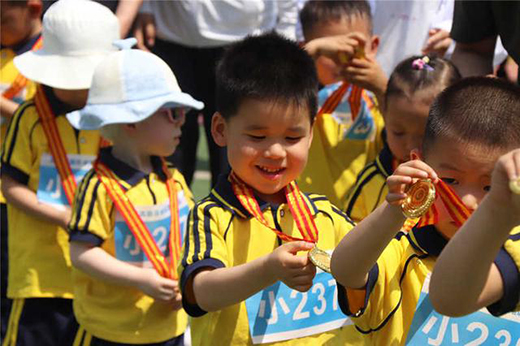 ͯ�����h��(��i)���(gu��)���옷(l��)�\(y��n)��(d��ng)�����L(zh��ng)