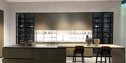 ����Ʒ�|(zh��)�߉�������ȫ䓏N��