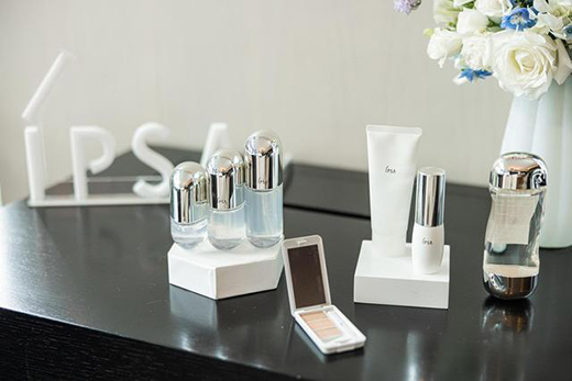 �ļ����£������e(cu��)�^���o(h��)�w��Ʒ�µ���u