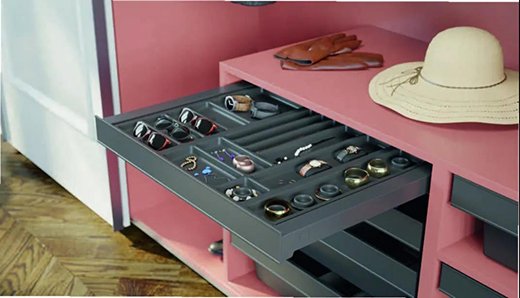 CBDչ�M�Еr| ģ�K���ռ{��ԽסԽ�ϰa���N����ñ�g