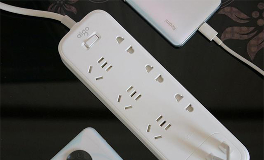 ��ȫ�ֺ�����aigo ��λ���L(zh��ng)������(18W����)�w�(y��n)