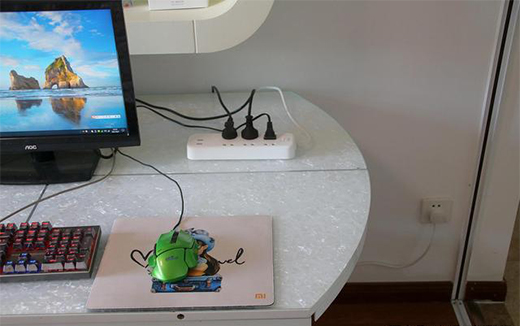 ��ȫ�ֺ�����aigo ��λ���L(zh��ng)������(18W����)�w�(y��n)