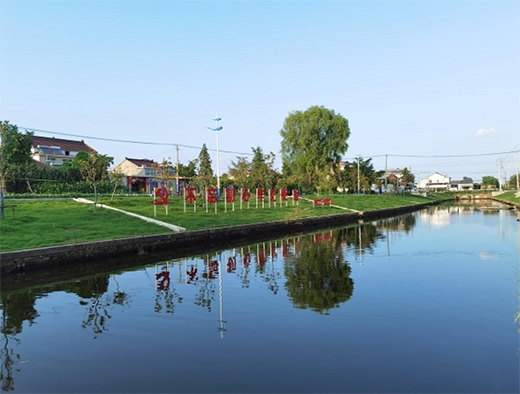 路燈亮化暖人心 點亮居民幸福路