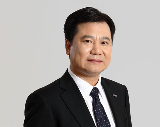 張近東退出蘇寧易購(gòu)法定代表人，由總裁任峻接任