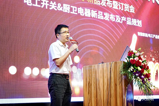 �����͹�!���ۘO��Ҿ����������@��Ŀ��(bi��o)����!