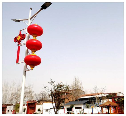 �Ҟ�Ⱥ���k���£�СС·���������l(xi��ng)���Ҹ�·