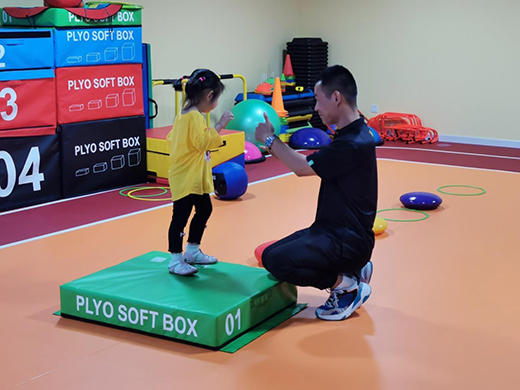 ȫ�\(y��n)��(hu��)�_ِ|��܉�w�������������w���˲����B(y��ng)