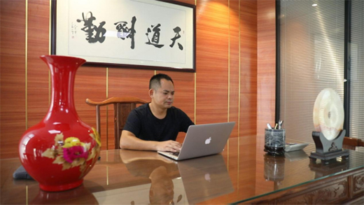 ʢ���˲žW(w��ng)���������������P���еĐ���ϧ�����