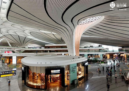 亞爾獅金屬：順應(yīng)時代潮流發(fā)展，鋁型材前景廣闊