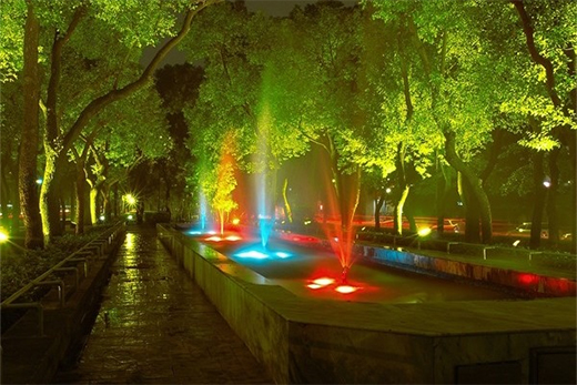 三大要素打造優(yōu)秀的園林亮化工程