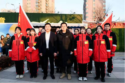 �ж�����Ļ����һ����м~��朽����M�߂��fƷ�Ɯض�