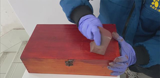 ����ˮ����Ʒ�ƣ�ˮ������θ�ɫ?