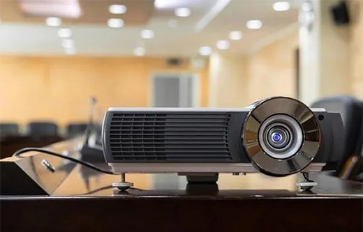 LED������͹��� ͶӰ�C������A(ch��)���g(sh��) ���M������x��?