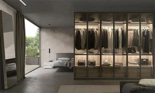 透明全鋁極簡衣櫥“當(dāng)下”正流行!