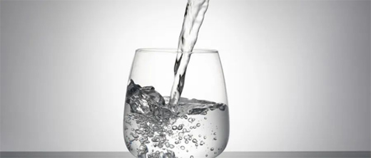 ���ٶ�ˮ��������Ȍ�ˮ!���[�VȪ׌ǧ�f��ͥ���Ͻ���ˮ