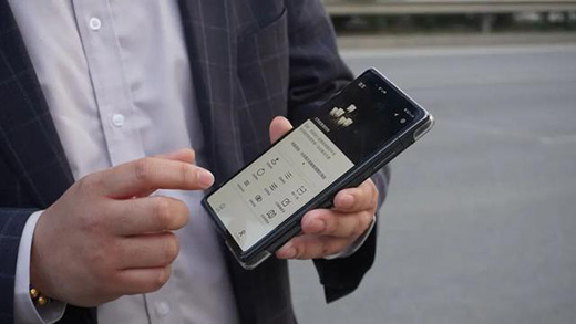 有顏有智慧!這條路上的路燈可用手機(jī)遠(yuǎn)程控制