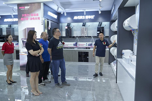 �V�|���A�����ܼҾ�ϲӭ���w�󼪣��_��(chu��ng)��δ��������������