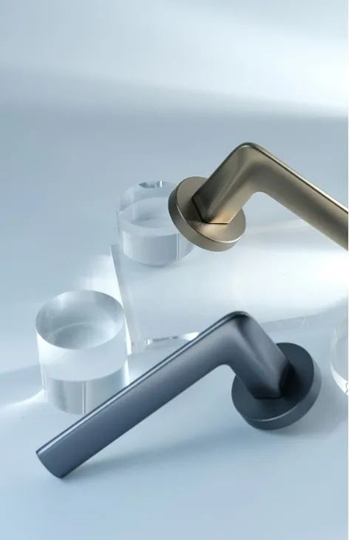 �ŝ���������iSkin�������׌�����r(sh��)�ж��