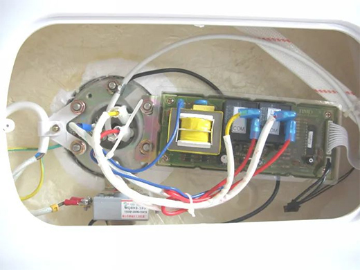 �����r(ji��)����늟�ˮ��ֻ��һ��(g��)��(y��u)�c(di��n)��ʣ�µĶ���ȱ�c(di��n)!