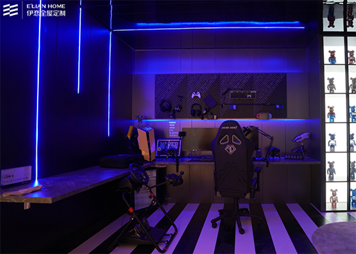 �Wҫ���������ȫ�ݶ�������չ�F(xi��n)����ɫ���L(f��ng)��