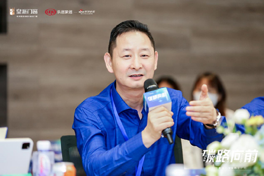 �����������솖(w��n)����(ji��)��ِ�� �����T(m��n)����Gɫ�l(f��)չ�r(sh��)���~�M(j��n)