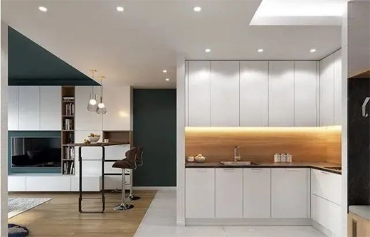 �K�O�M�������󼯳����¶С�N��ጷſ��g�ĊW��