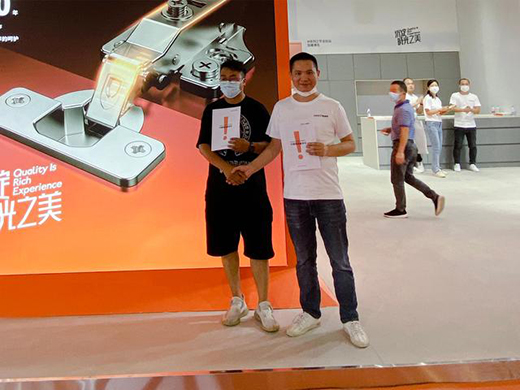 ���|(zh��)ȡ�����ի@�M�M!GARIS����˹�ɹ����s��Һ������!