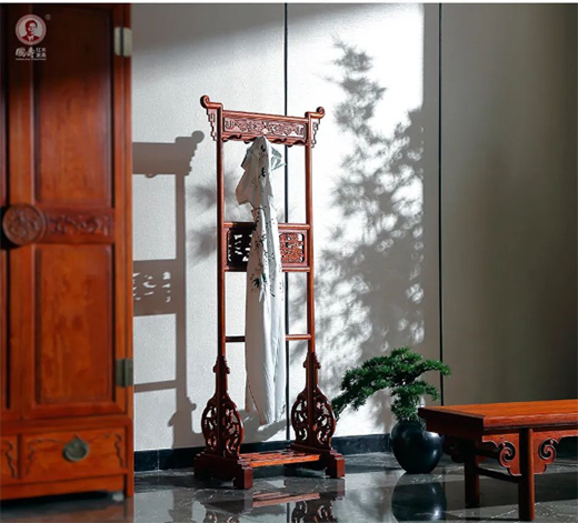 ���¼ܡ��Ŵ��Y���µľ����L��